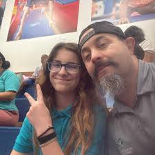 Looking for a reliable contractor who can build a porch over hang