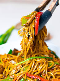 The Best Chicken Lo Mein Recipe Chicken Lo Mein Chicken Lo Mein Recipe Lo Mein Recipes