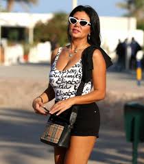 عصام يوسف يدعو لحراك شعبي عربي ضد التطبيع مع الاحتلال الإسرائيلي. Ø´Ø§Ù‡Ø¯ Ø¨Ø§Ù„ÙÙŠØ¯ÙŠÙˆ Ø±Ø§Ù†ÙŠØ§ ÙŠÙˆØ³Ù Ø£Ù†Ø§ Ù…Ø¬Ù†ÙˆÙ†Ø© ÙˆØºÙŠØ± ØªÙ‚Ù„ÙŠØ¯ÙŠØ© ÙˆØ£Ø¹Ø´Ù‚ Ø§Ù„Ø¬Ø±Ø£Ø© ÙˆÙ…Ù† Ù„Ø§ ØªØ¹Ø¬Ø¨Ù‡ Ø¥Ø·Ù„Ø§Ù„Ø§ØªÙŠ Ù„Ø§ ÙŠØªØ§Ø¨Ø¹Ù†ÙŠ Ù†Ø¨Ø£