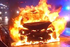 Tonton sampai habis video untuk lebih. 150 Kereta Terbakar Di Singapura Gohed Gostan