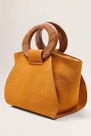 Mango Woman Kadin Hardal Rengi Tahta Sapli Deri Canta 43050612 Trendyol 2020 Deri Canta Canta Kadin El Cantalari