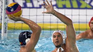 Bu makale bireylerden bahsederken batı ad sırasını kullanır. Hosnyanszky Norbert Szeretnem Arannyal Lezarni A Valogatott Palyafutasomat Infostart Hu