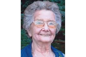 Rosanna Patrick's Instagram, Twitter & Facebook