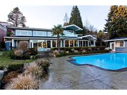 photo 9 photos 978 beachview drive in north vancouver dollarton house for sale mls r v100441 waterfront homes for sale waterfront homes north vancouver