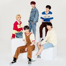 This is the official facebook for #tomorrow_x_together. Txt Members Talk Dreams Debut And Destiny In Teen Vogue Cover Interview Teen Vogue