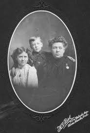 Hazel Naomi Allen Denney (1895-1932)