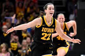 2024 WNBA Mock Draft: Caitlin Clark to Fever at No. 1; Paige Bueckers,  Cameron Brink also in lottery