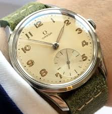 Zur anzeige der uhrzeit ist das zifferblatt in gleichmäßige abschnitte unterteilt. Schone Vintage Omega Handaufzug Kal 265 Radium Ziffernblatt Vintage Portfolio