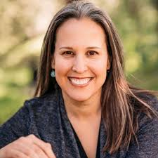 Ashley Eder's Instagram, Twitter & Facebook