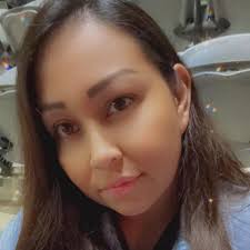 What job opportunities are available in Santa Clarita?