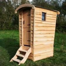 Handwerklich versierte gartennutzer können mit den selbstbausätzen eine kostengünstige toilette für den garten erstellen. 15 Outdoor Toilette Ideen Komposttoilette Gartentoilette Aussentoilette