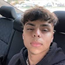 Josue Quintero's Instagram, Twitter & Facebook