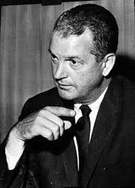 Howard V. Morgan (1914–2012)