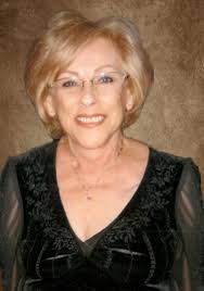 Rosalie Potts's Instagram, Twitter & Facebook