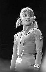 Ольга — гимнастка, знаменитая на весь ссср, стала не просто новой спутницей борткевича, но и настоящим. Olga Korbut Sportsmenki Gimnastika Sport