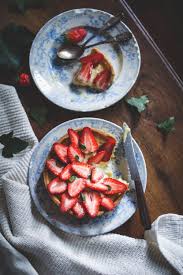 La Tarte Aux Fraises Recette Facile Royal Chill Blog Cuisine Voyage Et Photographie Recette En 2020 Recette Facile Tarte Aux Fraises Recette