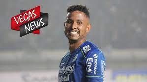 Persib Vs Persela Wander Luiz Menjadi Bintang Sepak Bola Olahraga Jalak