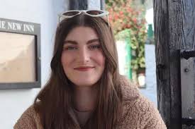 Endometriosis symptoms: Cambs nurse's 10 year battle to prove she wasn't  'over exaggerating' excruciating Endometriosis pain