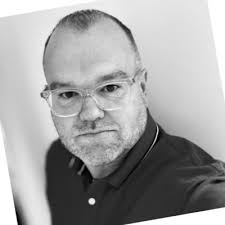 Je suis vraiment heureux de partager qu'après une superbe année sabbatique  où j'ai pu prendre le temps d'avoir du temps pour moi même, de me  familiariser avec ma nouvelle région d'adoption et