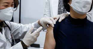 Người này được xác định tử vong 24 giờ sau khi tiêm vaccine astrazeneca. Han Quá»'c Ä'iá»u Tra 2 NgÆ°á»i Cháº¿t Sau Khi Tiem Váº¯c Xin Covid 19 Cá»§a Astrazeneca Tuá»•i Tráº» Online