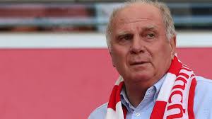 Bayern munich * jan 5, 1952 in ulm, germany Eigentor Von Uli Hoeness Der Prasident Des Fc Bayern Hat Sein Gespur Verloren Eurosport