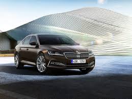 The first generation of the modern superb, produced from 2001 to 2008. Skoda Superb Modelljahr 2021 Neuer Basisdiesel Autonotizen