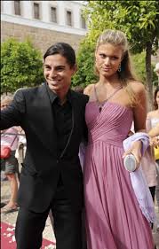 25 февраля 1973, мадрид) — испанский певец и модель. Julio Iglesias Jr And Charisse Verhaert J Dating Gossip News Photos