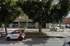 Giorgio famoso | palermo, sicilia, italia | responsabile linea small business/sostituto titolare filiale hub di palermo presso banca monte dei paschi di siena | 79 collegamenti | visualizza il profilo completo di giorgio su linkedin e collegati Via Ammiraglio Rizzo Crolla Il Tetto Della Banca Monte Dei Paschi