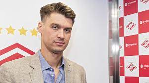 — есть информация, что он вел себя в том же духе и на предыдущих местах службы. Aleksej Safonov Summa Na Perelety S Gostinicami Kotorye Provodilis Cherez Firmu Corna Okazalas Zavyshennoj V