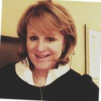 Hilary Wolfe's Instagram, Twitter & Facebook