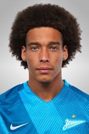 O médio assinou contrato com o clube da luz até junho de 2016, com uma cláusula de rescisão de. Axel Witsel Borussia Dortmund Stats Titles Won