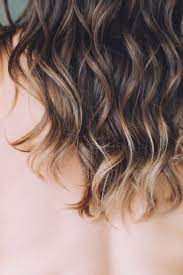 3 Ways To Get Beachy Waves Lauren S Lip Glossary Wavy Hair Overnight Beachy Waves Hair Wavy Hairstyles Tutorial