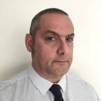 50+ perfiles de «Adger»