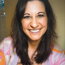 Chelsea Westcott's Instagram, Twitter & Facebook