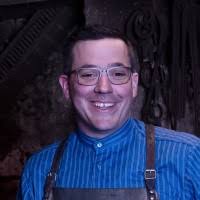 200+ perfiles de «Hedinger»