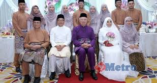 24 отметок «нравится», 2 комментариев — the malaysian insight (@msianinsight) в instagram: Jasa Berakhir