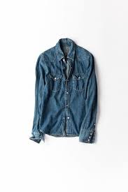 kyoko kikuchi s closet 一枚ではもちろん ニットのインにも 羽織っても 巻いても 頼もしいヤツ 菊池京子 カジュアル 着る