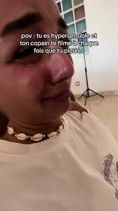 Shana Burns's Instagram, Twitter & Facebook