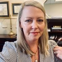 Kristin Simons's Instagram, Twitter & Facebook