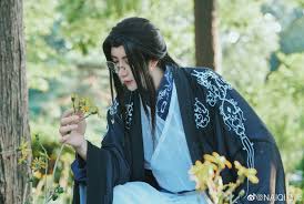 出镜 naiqi乃崎服装提供 风雅司制摄影 牛牛人阿亚 夜空中的流星的世界后期 颜茗 liiiia 排版 夏君ssr 05 03 2020