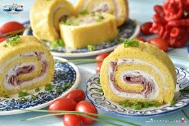 1 pahar (250 gr pagarul ) de faina de calitate superioara. Rulada Aperitiv Cu Crema De Branza Si Sunca Reteta Video