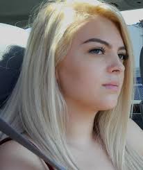 Sadie Bentley's Instagram, Twitter & Facebook