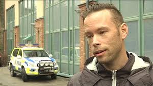 Nicholas 8-åriga son knivrånades: ”Man är ju förbannad”