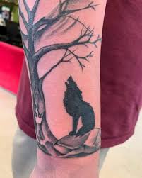 If you want to help me, please subscribe and share video for your friends. Top 71 Best Howling Wolf Tattoo Ideas 2020 Inspiration Guide Laptrinhx News