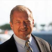 200+ "Fabiszewski" profiles