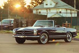 Garconniere The Ever Desirable Mercedes 280sl Pagoda Classic Mercedes Mercedes Benz Mercedes