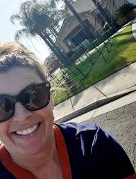 Tiffany Stratton shows off her Christmas setup 🎄