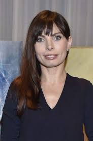 Jako nastolatka była punkiem i należała do punkowego zespołu dekolt. Agnieszka Dygant Height Weight Size Body Measurements Biography Wiki Age