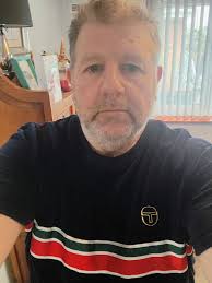 Off out with the folks today in my fav ST valour T.. Edit.. add the  timtrabs too..