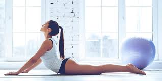 Grâce à ces trucs et astuces pour maigrir des bras, vous exit la nourriture transformée, le sucre raffiné et les mauvaises graisses. Comment Perdre Du Ventre Avec Le Yoga Cosmopolitan Fr